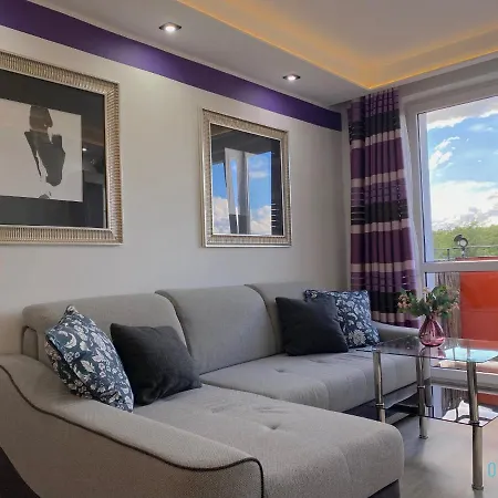 Violet Apartment Γκντανσκ